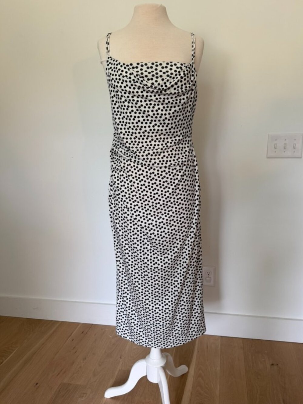Zara Polka Dot Midi dress. Black & White. Size L